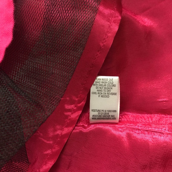 Zunie Pink V-neck Flared Dress with Cutout Back - Picture 7 of 8